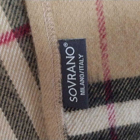 Shawl Cape Blanket Cashmere Wool Tan Blk Plaid Reversible Pockets Sorvano Italy - Picture 15 of 15